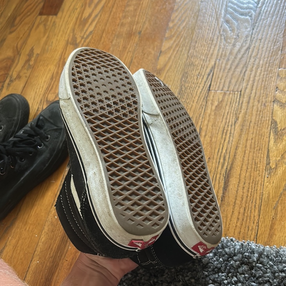 vans - Picture 3 of 3